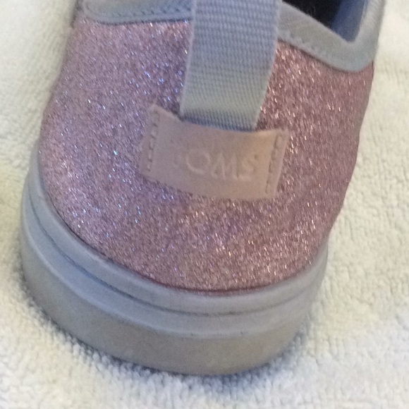 🌸Cute girls sneakers 💕👑 - Picture 3 of 4